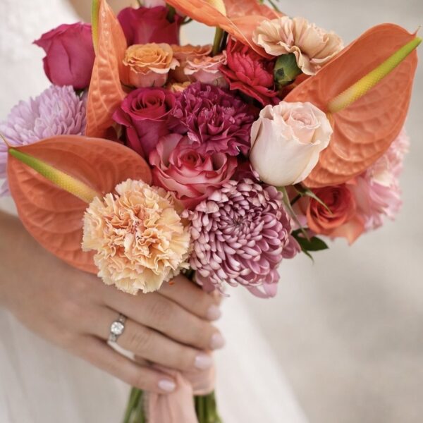RAMO DE NOVIA LUCIA| Vida Floristería en Torrevieja