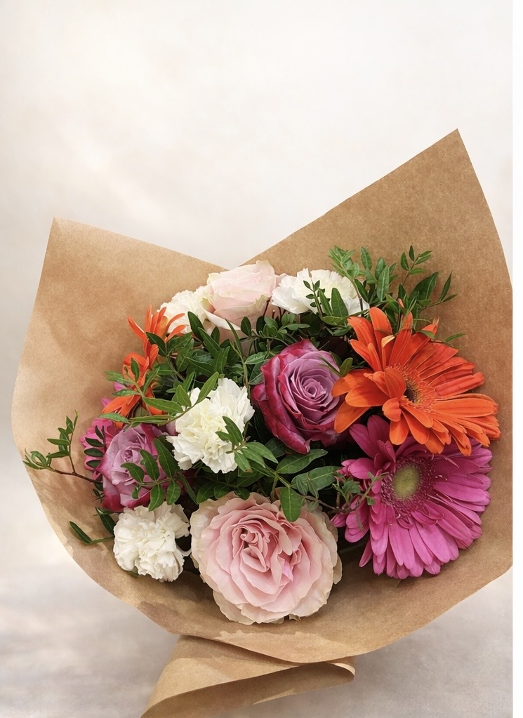 RAMO DE FLORES ENCANTO ROSÉ | Vida Floristería en Torrevieja