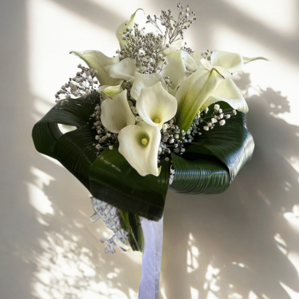 RAMO DE NOVIA CALAS BLANCAS | Vida Floristería en Torrevieja