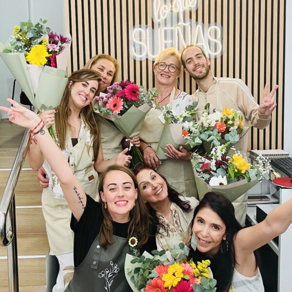 AUTOCUIDADO Y FLORES [VIERNES 19 DE JUNIO 18:00H]