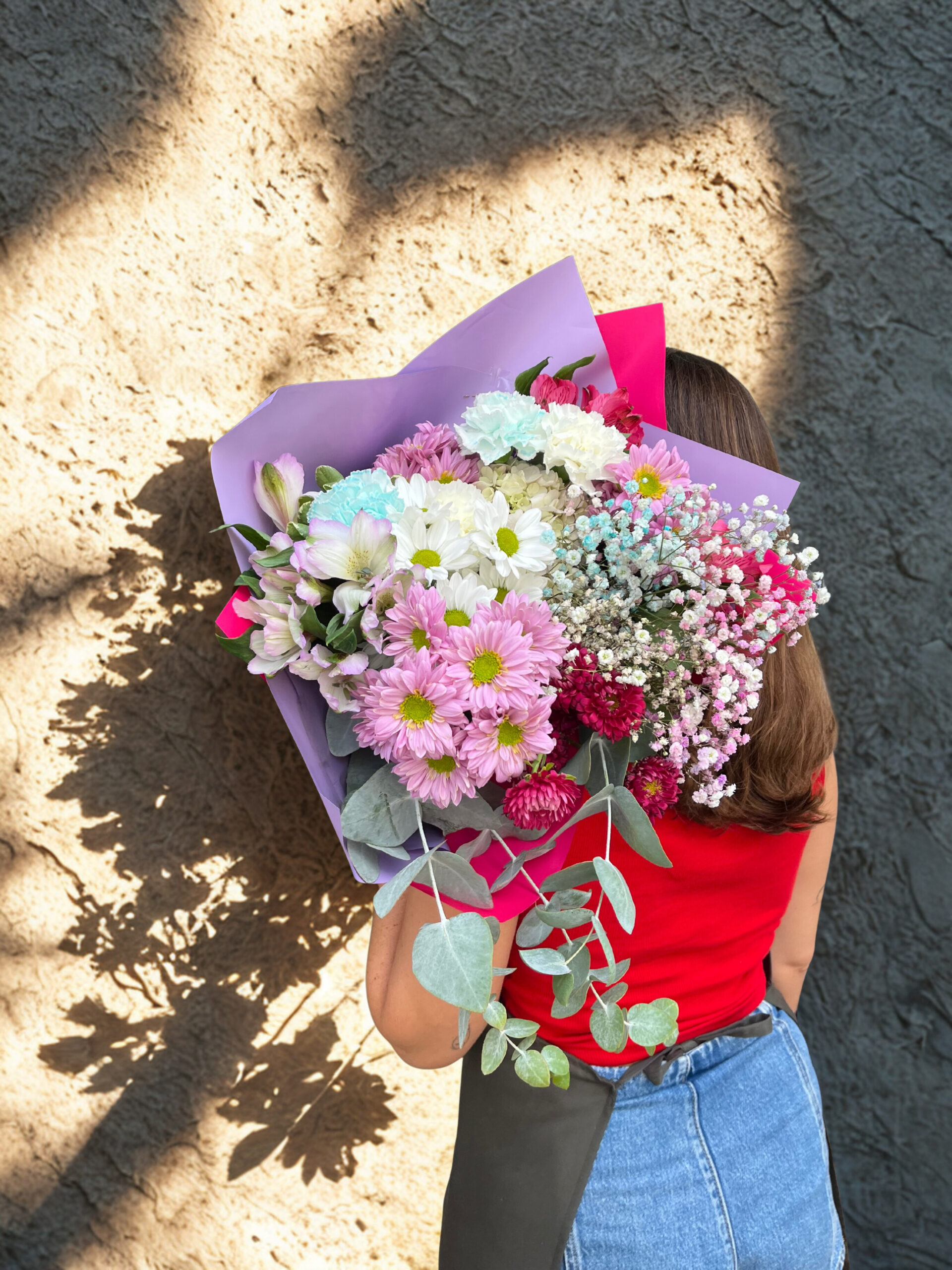 RAMO DE FLORES DOLCE VITA | Vida Floristería en Torrevieja - Imagen 2
