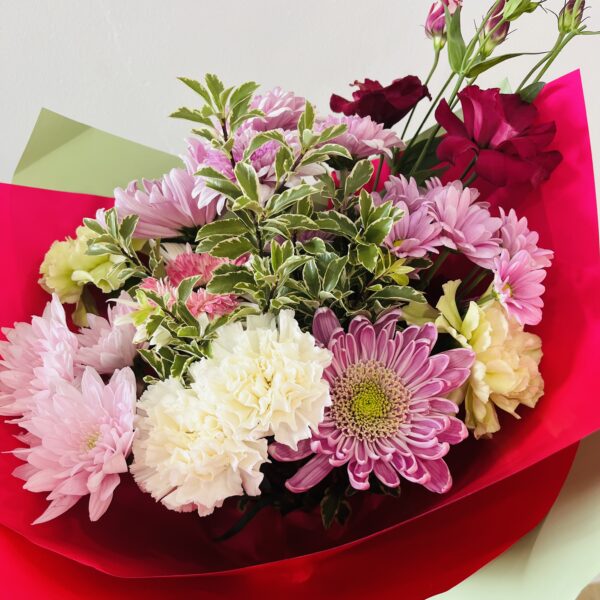 RAMO DE FLORES MÁS AMOR POR FAVOR | Vida Floristería en Torrevieja