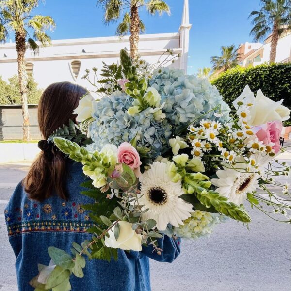 RAMO DE FLORES 7 DESTELLOS| Floristería Vida en Torrevieja