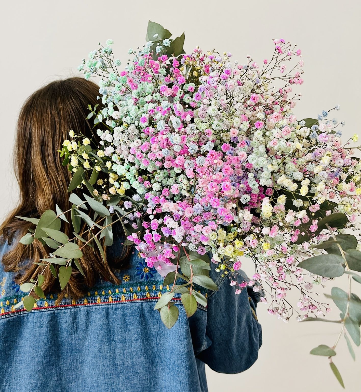 RAMO DE FLORES ARCOIRIS | Floristería Vida en Torrevieja