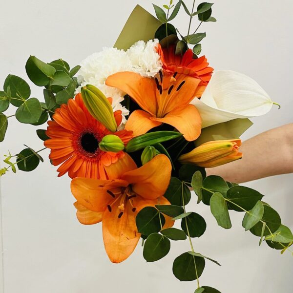 RAMO DE FLORES FUEGO| Floristería Vida en Torrevieja